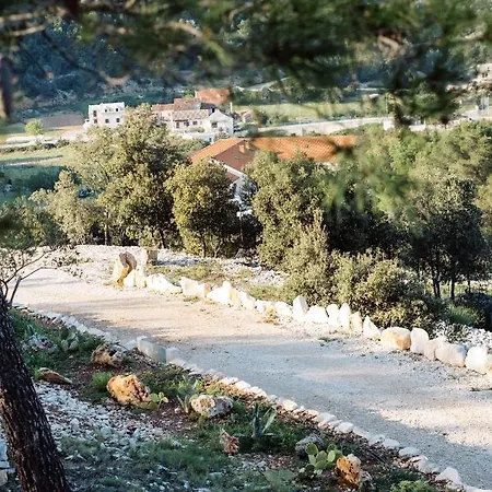 Nature House With A Wooden Porch - Pasika, House Luca *